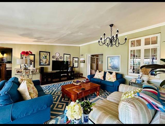 5 BEDROOM HOUSE FOR SALE IN BALLITOVILLE